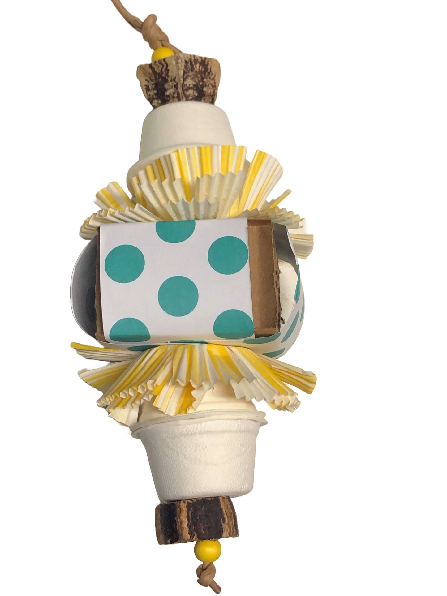 Foraging cups with shredder bird toy