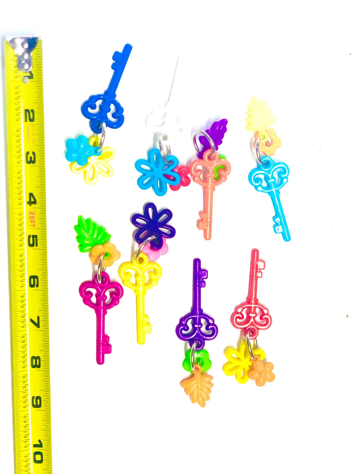 Love Key bird foot toy