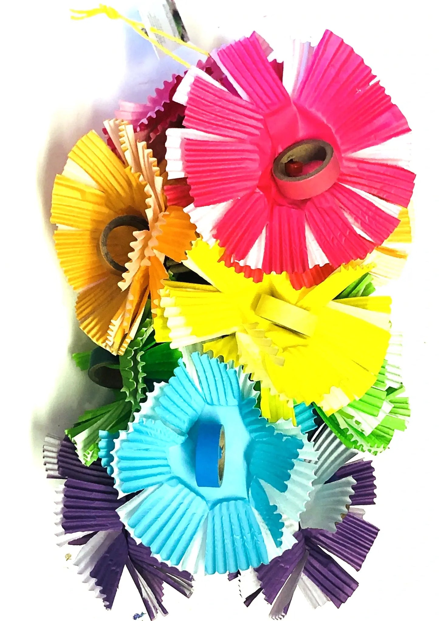 Shreddable cardboard parrot toy