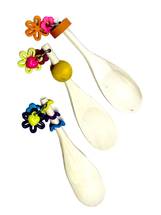 Wood spoon with bird foot toy
