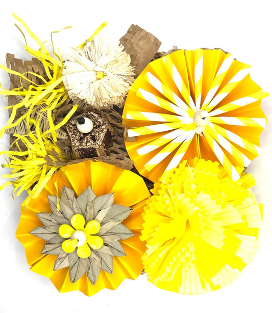 Yellow small seagrass mat foraging bird toy for parrots 